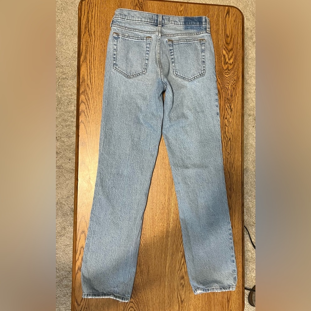 Abercrombie & Fitch Mid Rise Straight Jean